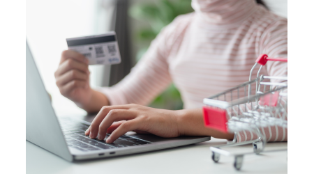 Acheter un store banne en ligne : risques réels, garanties et recours en 2026