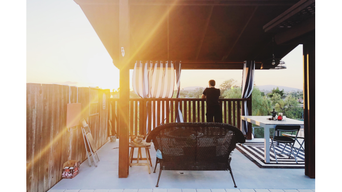 Objectif Zéro Coup de Chaud : 4 Astuces pour Rafraîchir votre Terrasse
